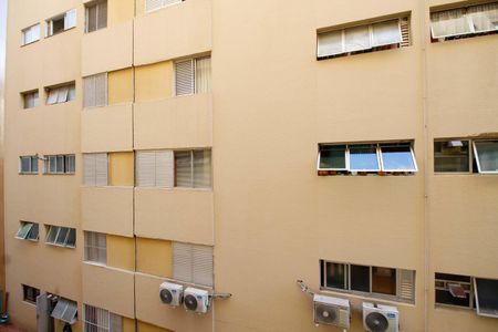 Apartamento à venda com 80m², 2 quartos e 1 vaga Apartamento à venda com 80m², 2 quartos e 1 vagaVista do Quarto 2