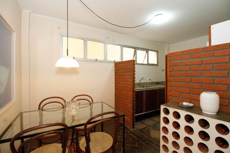 Apartamento à venda com 80m², 2 quartos e 1 vaga Apartamento à venda com 80m², 2 quartos e 1 vagaCozinha