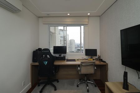 Apartamento à venda com 189m², 4 quartos e 3 vagasQuarto 1
