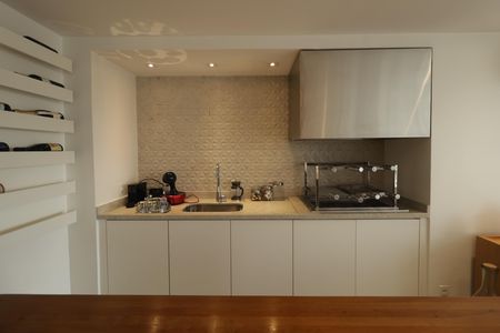 Apartamento à venda com 189m², 4 quartos e 3 vagasChurrasqueira