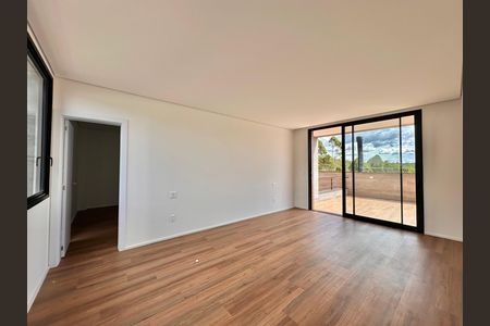 Casa de condomínio à venda com 504m², 4 quartos e 4 vagas