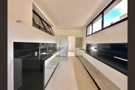 Casa de condomínio à venda com 504m², 4 quartos e 4 vagas