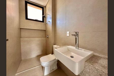 Casa de condomínio à venda com 504m², 4 quartos e 4 vagas