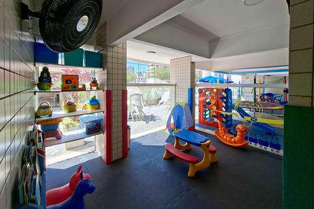 Apartamento para alugar com 80m², 2 quartos e 2 vagas Apartamento para alugar com 80m², 2 quartos e 2 vagasÁrea comum - Playground
