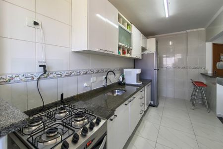 Apartamento para alugar com 80m², 2 quartos e 2 vagas Apartamento para alugar com 80m², 2 quartos e 2 vagasCozinha