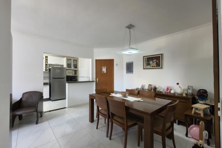 Apartamento para alugar com 80m², 2 quartos e 2 vagas Apartamento para alugar com 80m², 2 quartos e 2 vagasSala