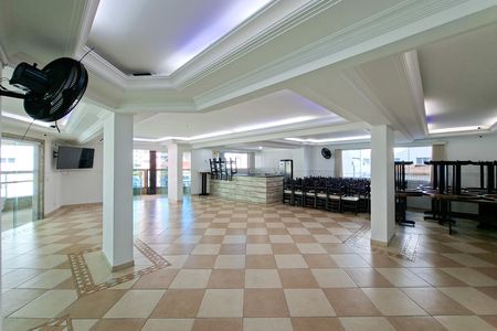 Apartamento para alugar com 80m², 2 quartos e 2 vagas Apartamento para alugar com 80m², 2 quartos e 2 vagasÁrea comum - Salão de festas