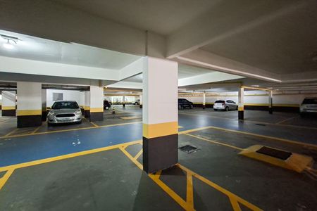 Apartamento para alugar com 80m², 2 quartos e 2 vagas Apartamento para alugar com 80m², 2 quartos e 2 vagasGaragem