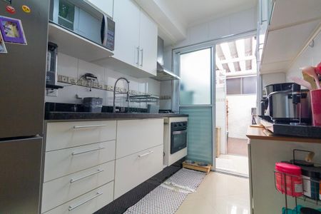 Casa de condomínio à venda com 129m², 3 quartos e 2 vagas Casa de condomínio à venda com 129m², 3 quartos e 2 vagasCozinha