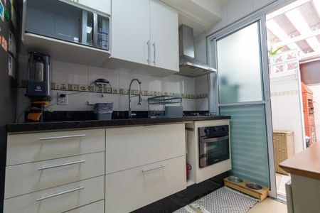 Casa de condomínio à venda com 129m², 3 quartos e 2 vagas Casa de condomínio à venda com 129m², 3 quartos e 2 vagasCozinha