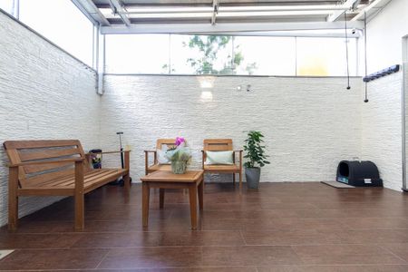 Casa de condomínio à venda com 129m², 3 quartos e 2 vagas Casa de condomínio à venda com 129m², 3 quartos e 2 vagasÁrea Gourmet