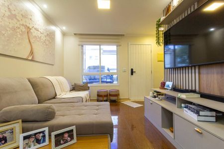 Sala de casa de condomínio à venda com 3 quartos, 129m² em Jardim Santa Maria, São Paulo