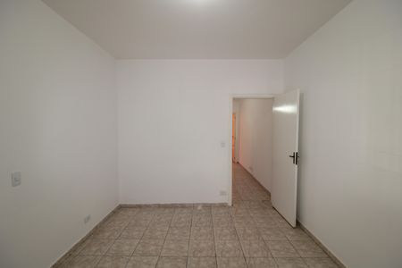 Quarto 1 de casa para alugar com 1 quarto, 80m² em Vila Isolina Mazzei, São Paulo