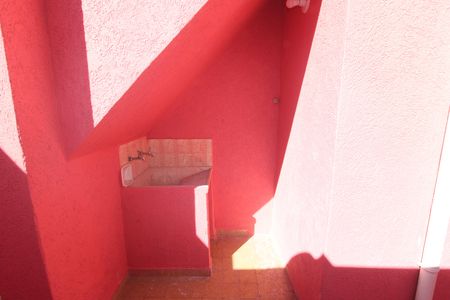 Casa para alugar com 80m², 1 quarto e 1 vagaÁrea de Serviço