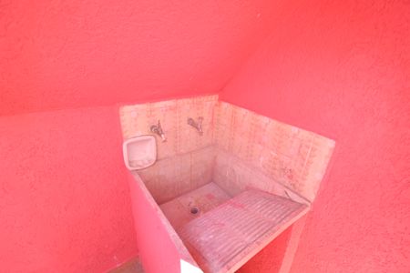 Casa para alugar com 80m², 1 quarto e 1 vagaÁrea de Serviço