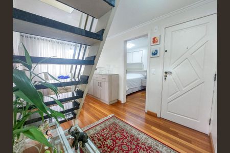 Apartamento à venda com 108m², 3 quartos e 1 vaga Apartamento à venda com 108m², 3 quartos e 1 vagaSala