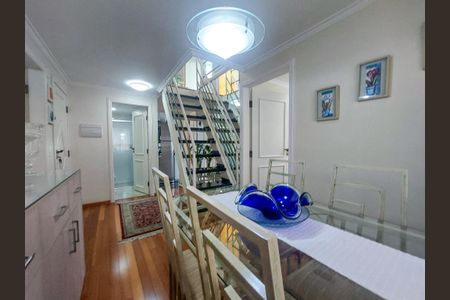 Sala de apartamento à venda com 3 quartos, 108m² em Parque Santo Antônio, São Paulo