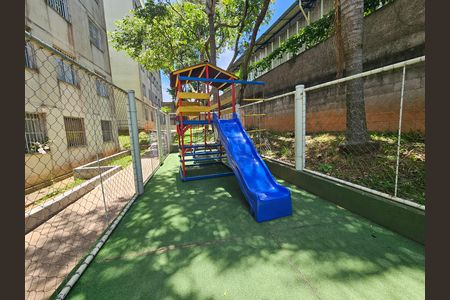 Apartamento à venda com 108m², 3 quartos e 1 vaga Apartamento à venda com 108m², 3 quartos e 1 vagaÁrea comum - Playground