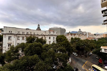 Vista da Sala de apartamento à venda com 1 quarto, 50m² em Centro, Rio de Janeiro