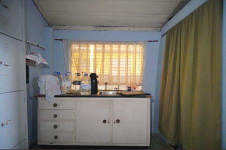 Casa para alugar com 120m², 4 quartos e 1 vagaCozinha