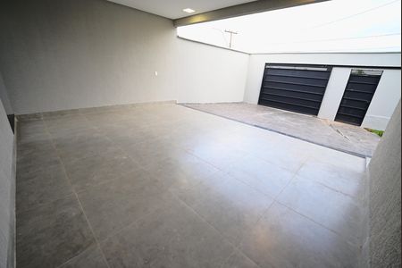 Casa à venda com 170m², 3 quartos e 4 vagas