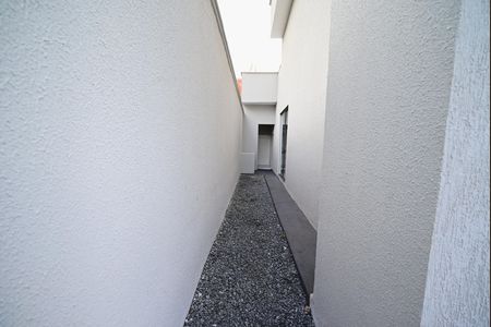 Casa à venda com 3 quartos, 170m² em Garavelo, Goiânia