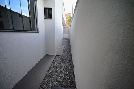 Casa à venda com 170m², 3 quartos e 4 vagas
