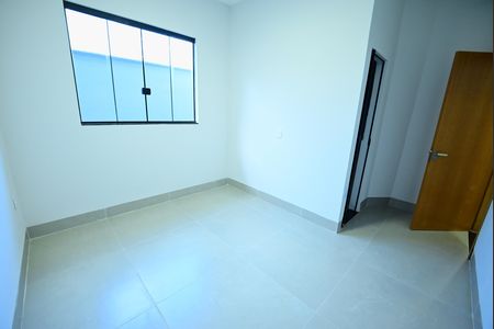 Casa à venda com 170m², 3 quartos e 4 vagas