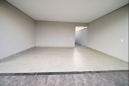 Casa à venda com 170m², 3 quartos e 4 vagas