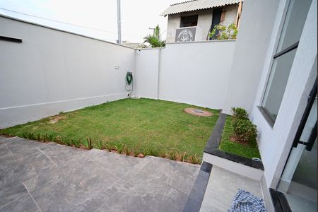 Casa à venda com 3 quartos, 170m² em Garavelo, Goiânia