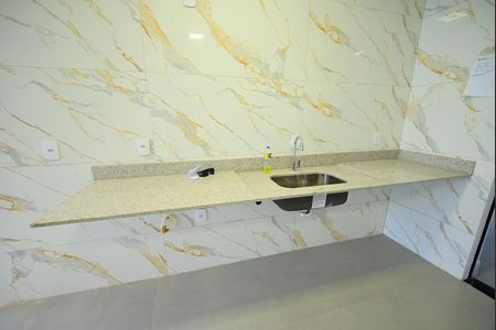 Casa à venda com 170m², 3 quartos e 4 vagas