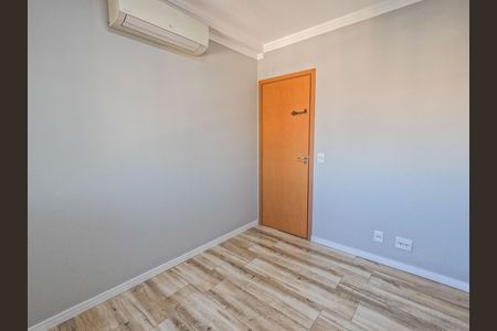 Apartamento para alugar com 2 quartos, 64m² em Vila Mangalot, São Paulo