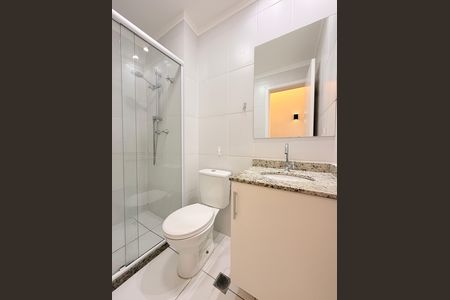 Apartamento à venda com 66m², 2 quartos e 1 vagaBanheiro Social