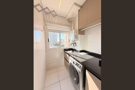 Apartamento à venda com 66m², 2 quartos e 1 vagaÁrea de Serviço