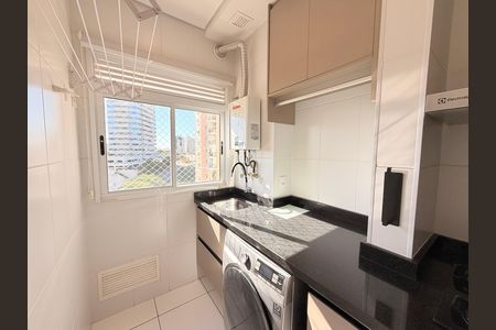 Apartamento à venda com 66m², 2 quartos e 1 vagaÁrea de Serviço