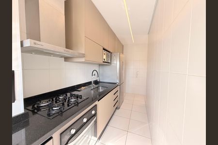 Apartamento à venda com 66m², 2 quartos e 1 vagaCozinha