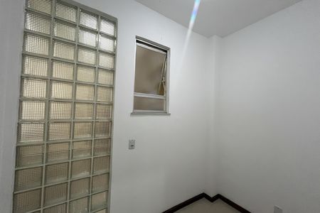 Apartamento à venda com 76m², 2 quartos e 1 vaga