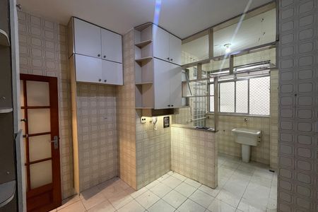 Apartamento à venda com 76m², 2 quartos e 1 vaga