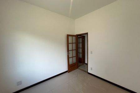 Apartamento à venda com 76m², 2 quartos e 1 vaga