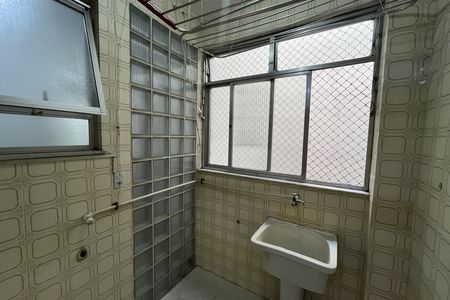 Apartamento à venda com 76m², 2 quartos e 1 vaga