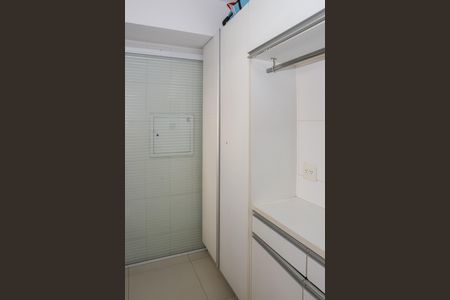 Apartamento para alugar com 156m², 3 quartos e 3 vagas Apartamento para alugar com 156m², 3 quartos e 3 vagasÁrea de Serviço