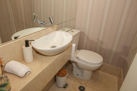 Apartamento para alugar com 156m², 3 quartos e 3 vagas