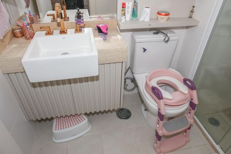 Apartamento para alugar com 156m², 3 quartos e 3 vagas Apartamento para alugar com 156m², 3 quartos e 3 vagasBanheiro da Suíte 3