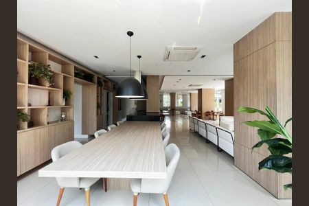 Apartamento à venda com 2 quartos, 62m² em Vila Anastácio, São Paulo