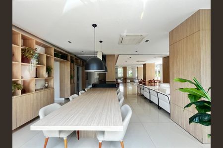 Apartamento à venda com 2 quartos, 62m² em Vila Anastácio, São Paulo