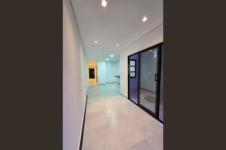 Casa à venda com 3 quartos, 100m² em Vila Gumercindo, São Paulo