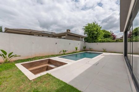 Casa de condomínio à venda com 410m², 5 quartos e 5 vagas Casa de condomínio à venda com 410m², 5 quartos e 5 vagasFoto 05