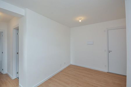 Apartamento para alugar com 36m², 2 quartos e sem vaga Apartamento para alugar com 36m², 2 quartos e sem vagaSala