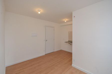 Apartamento para alugar com 36m², 2 quartos e sem vaga Apartamento para alugar com 36m², 2 quartos e sem vagaSala