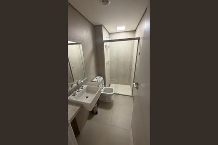 Apartamento para alugar com 142m², 3 quartos e 2 vagasBanheiro
